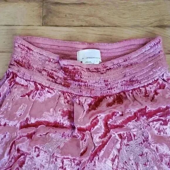 Anthropologie Luxury Velvet Embroidered Floral Pink Pants Size Small - Picture 11 of 11